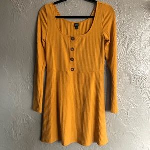 Ribbed, fitted casual dress